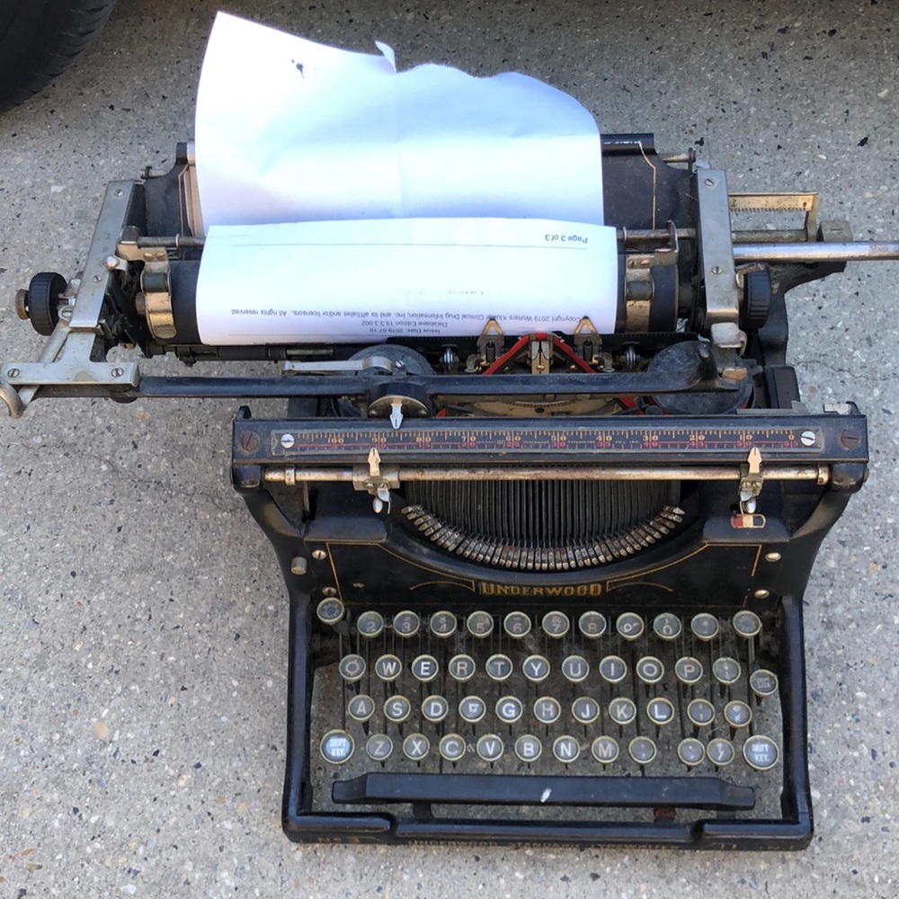 1920s underwood typewriter